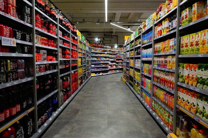 supermarket rack in kerala